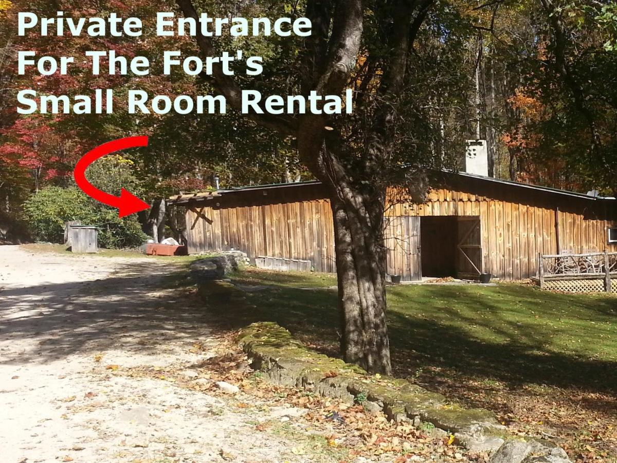 | Arrowmont Stables & Cabins