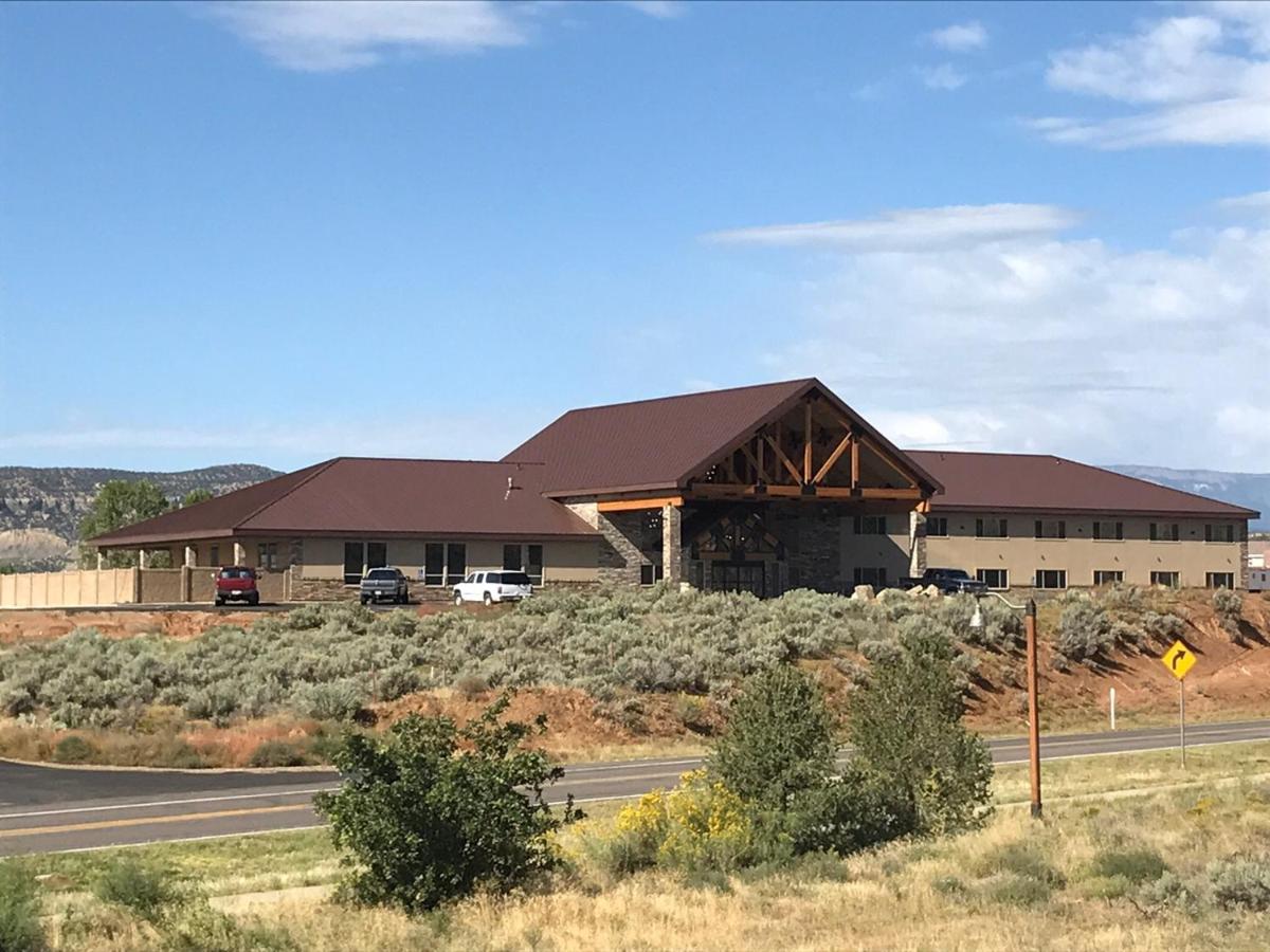 | Canyon Country Lodge