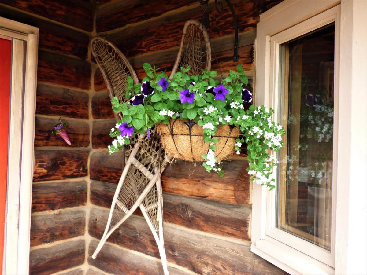 | Juneberry Lodge