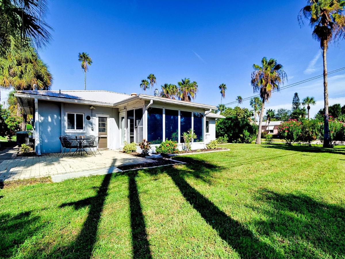 | Two-Bedroom Villa #729