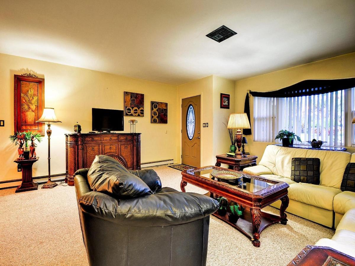 | Two-Bedroom Villa #729