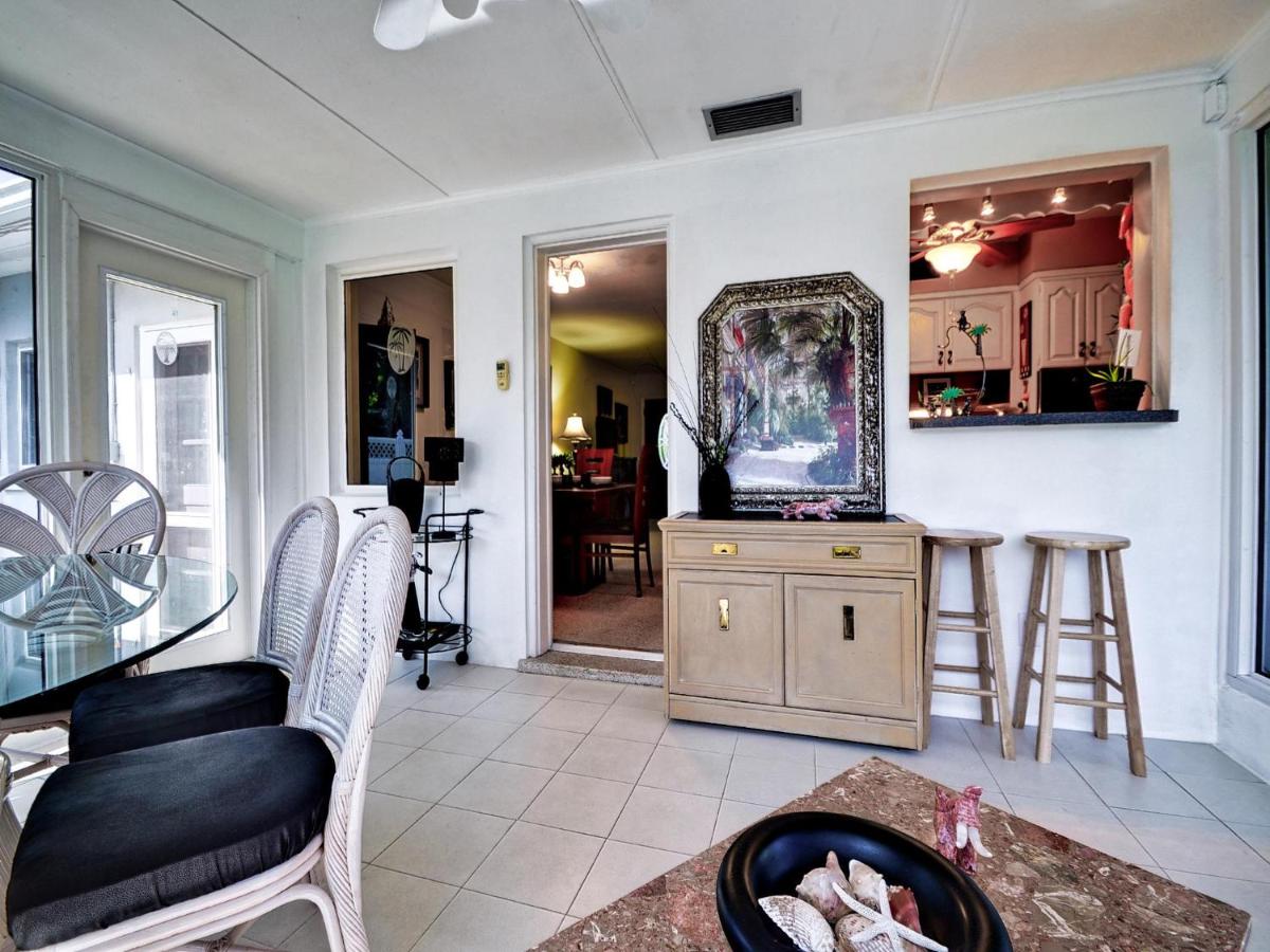 | Two-Bedroom Villa #729