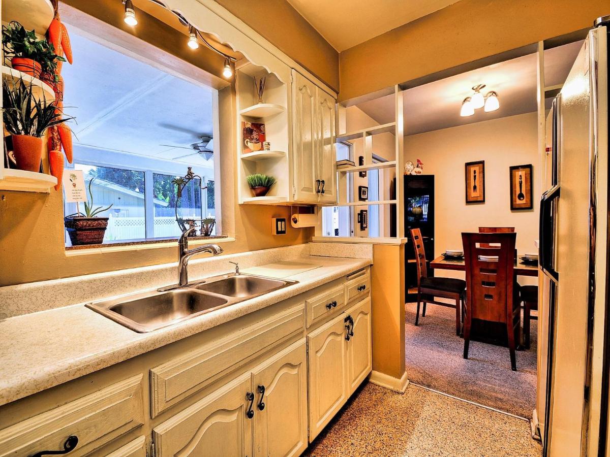 | Two-Bedroom Villa #729