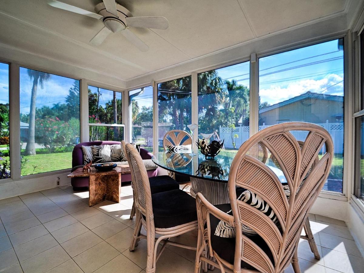 | Two-Bedroom Villa #729