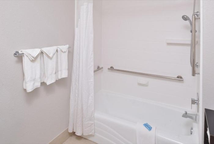Queen Room with Two Queen Beds - Disability Access at Holiday Inn Express & Suites by IHG
