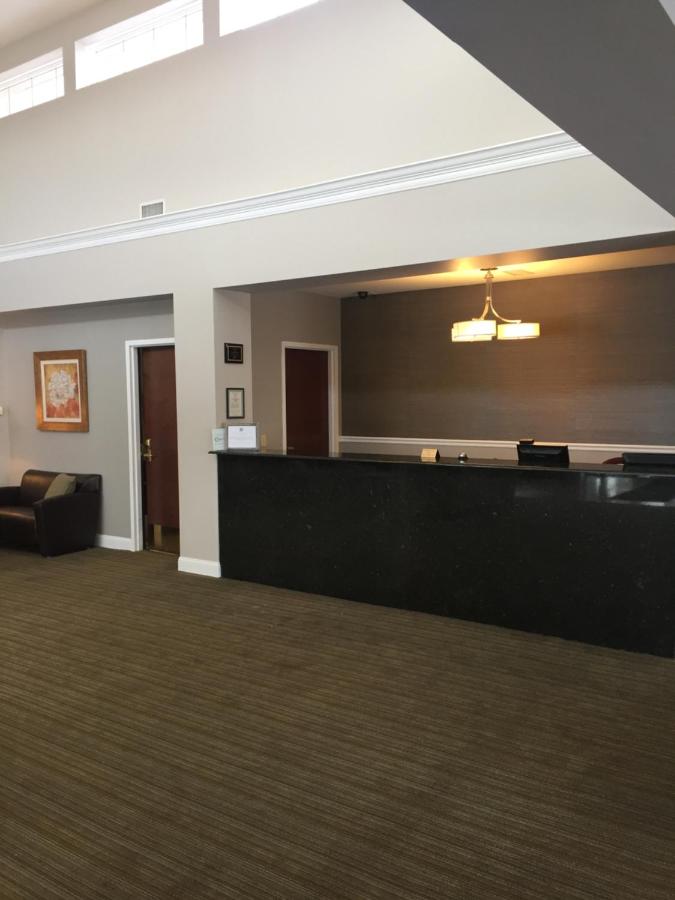  | Belvedere Inn Schenectady - Albany