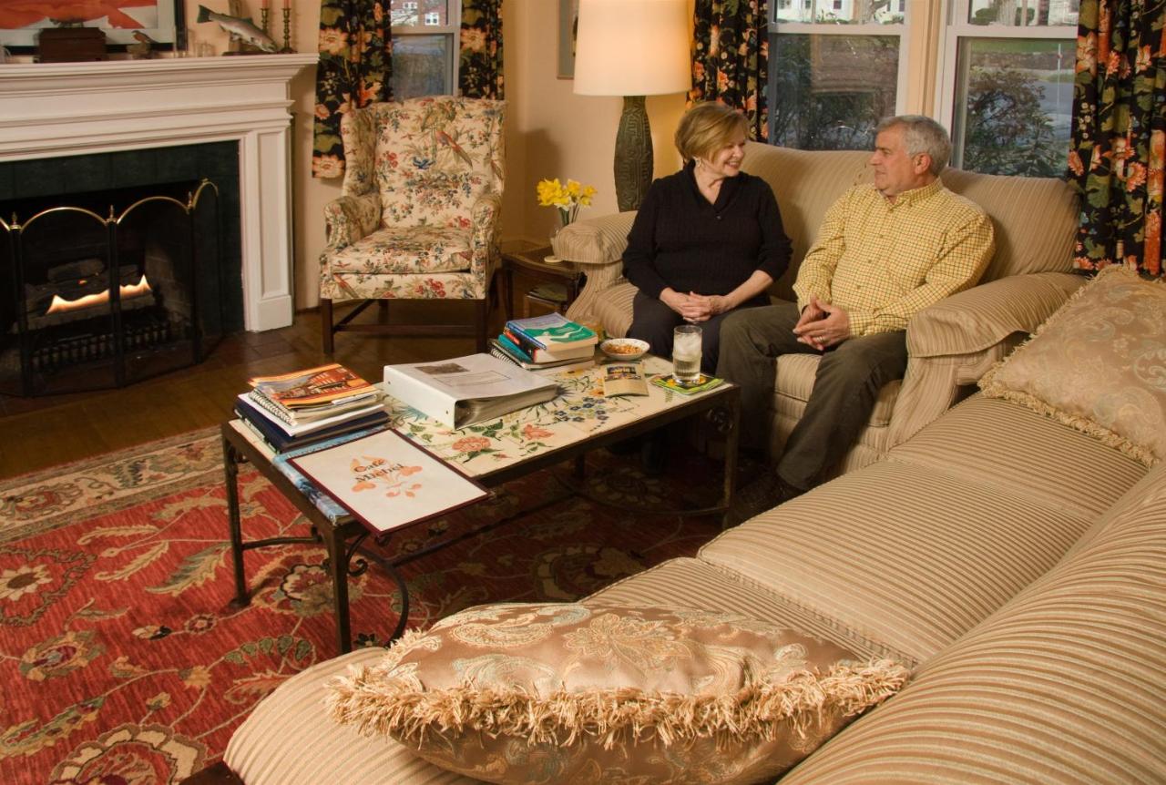 | A B&B at Llewellyn Lodge