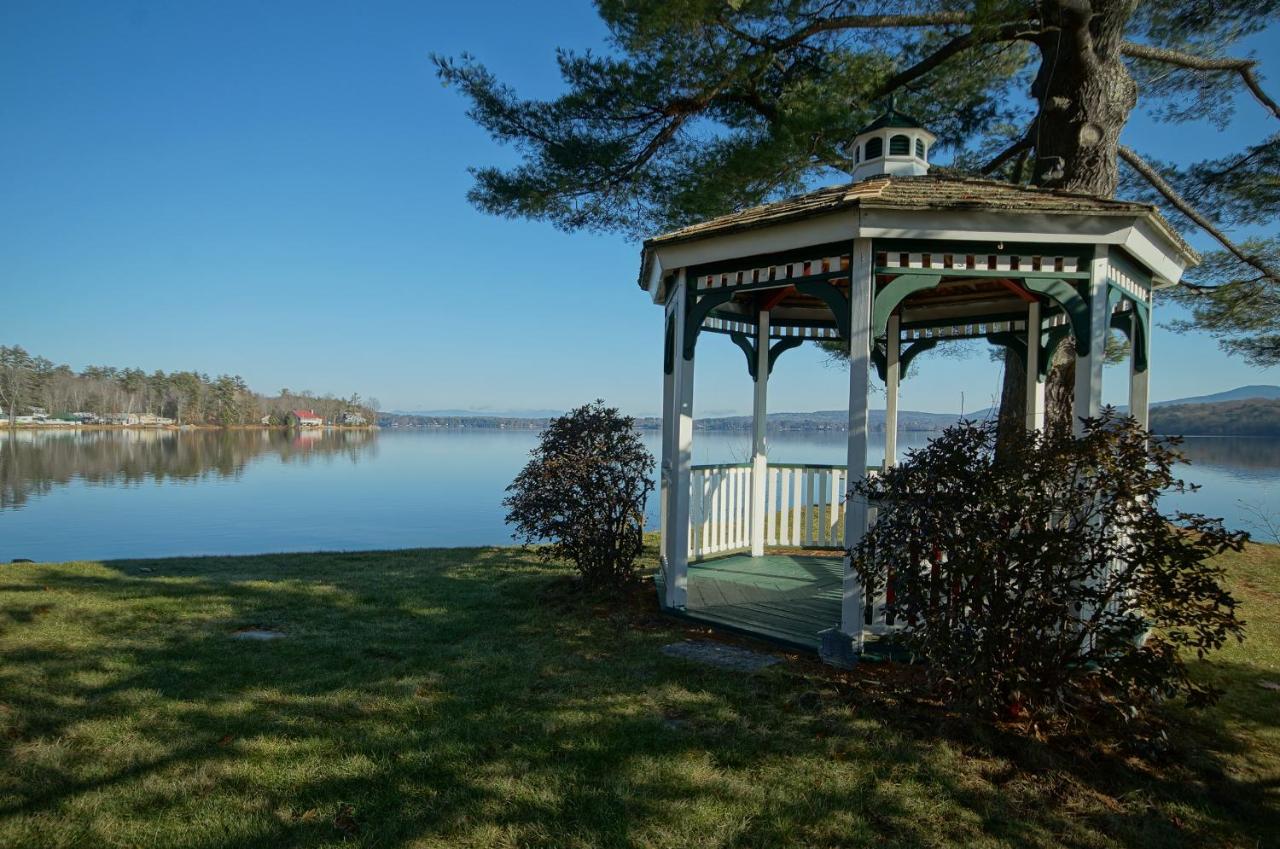 | Lake House at Ferry Point