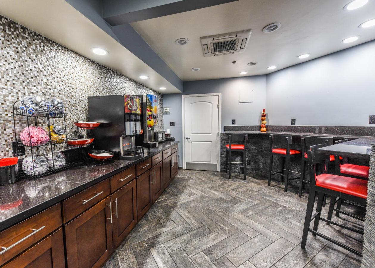 | Hollywood Inn Express LAX