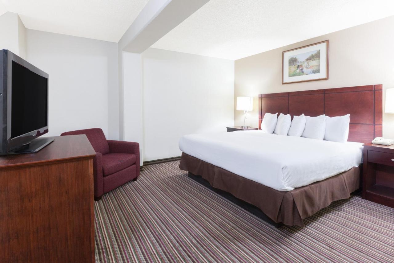 Loft King Suite with Queen Bed - Non-Smoking at Hawthorn Extended Stay by Wyndham Richardson
