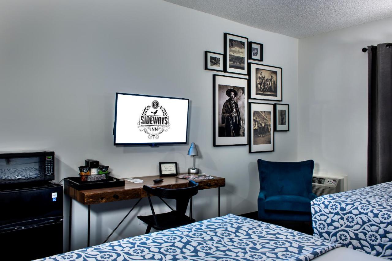 Quadruple Room - Disability Access at Sideways Inn