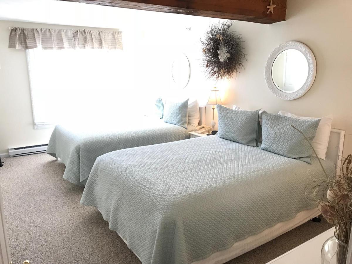  | Elmwood Resort Hotel