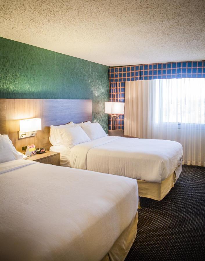 | Holiday Inn Des Moines-Downtown-Mercy Campus, an IHG Hotel