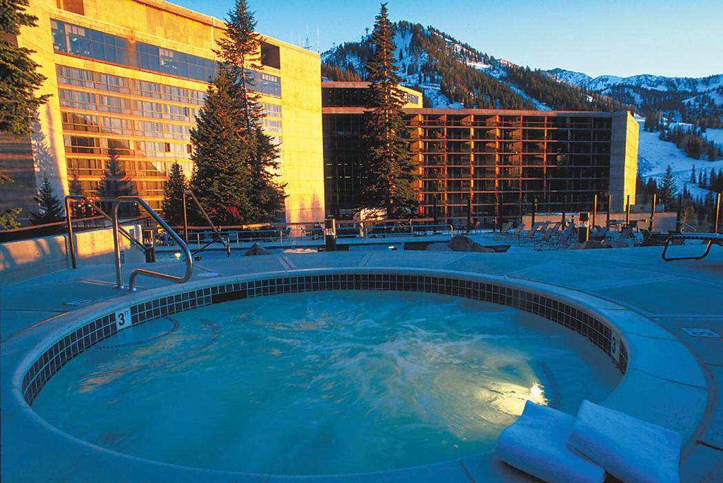  | Cliff Lodge and Spa