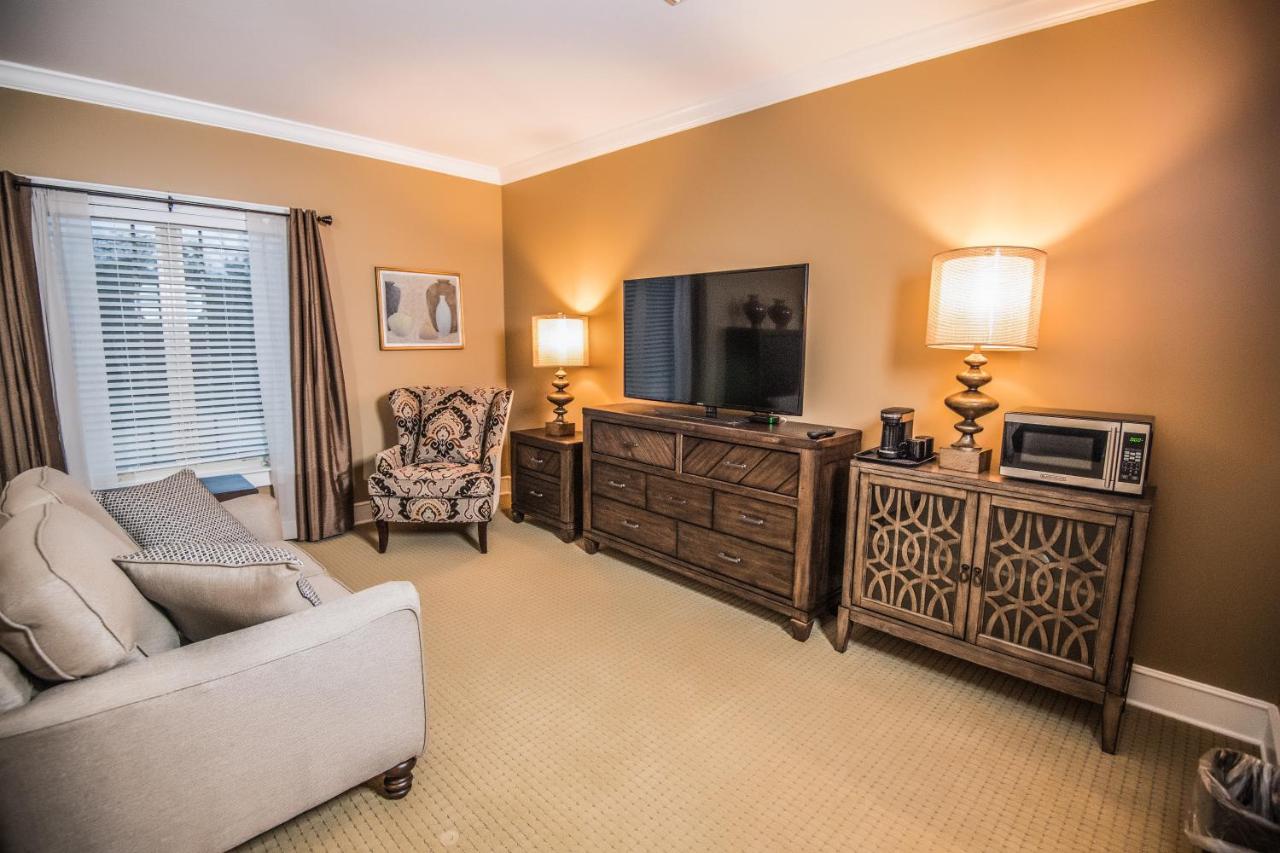 | Magnolia Creek Lodge