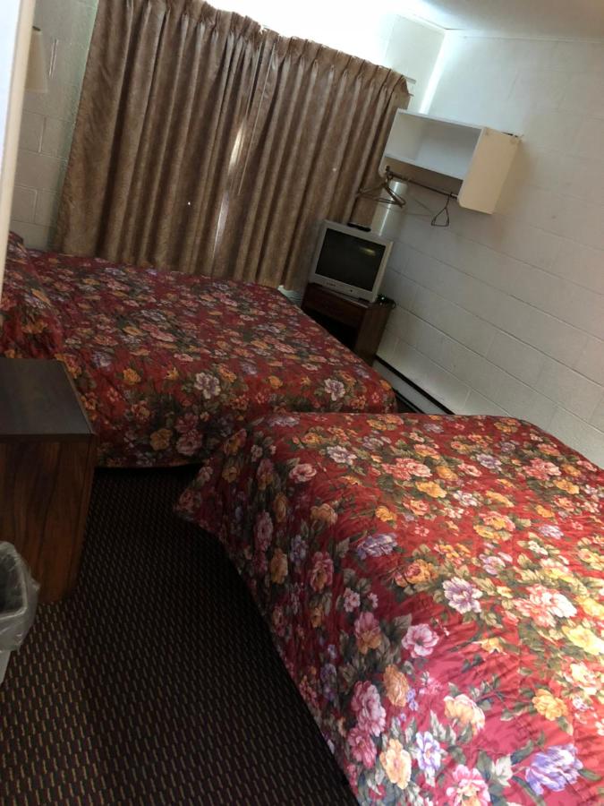 | Sun N Snow Hotel