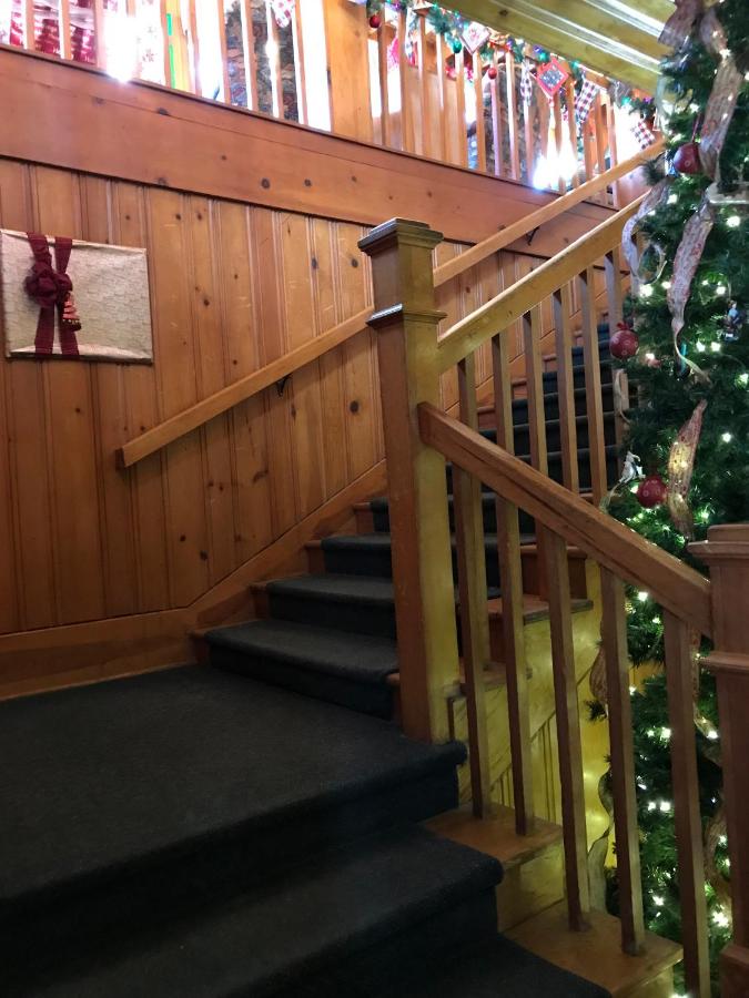  | The Lodge at Red River