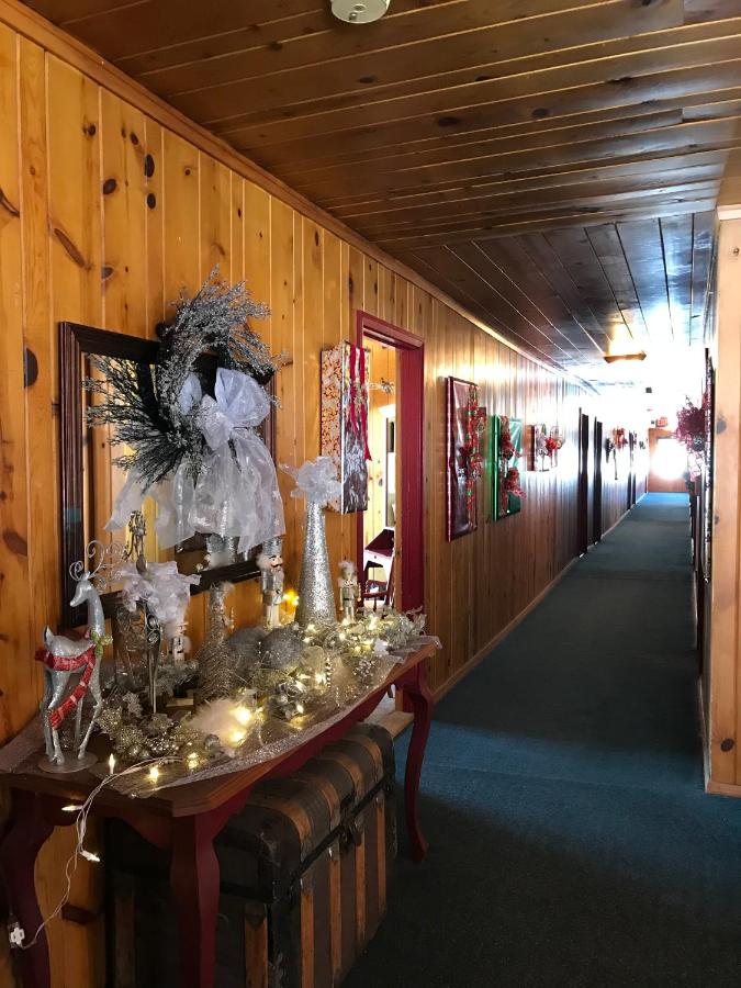  | The Lodge at Red River