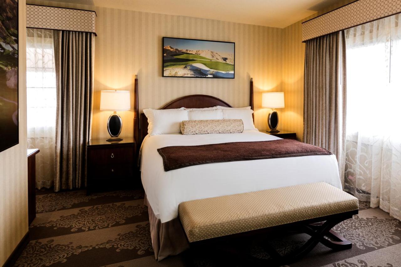 Paramount Suite at Eureka Casino Resort