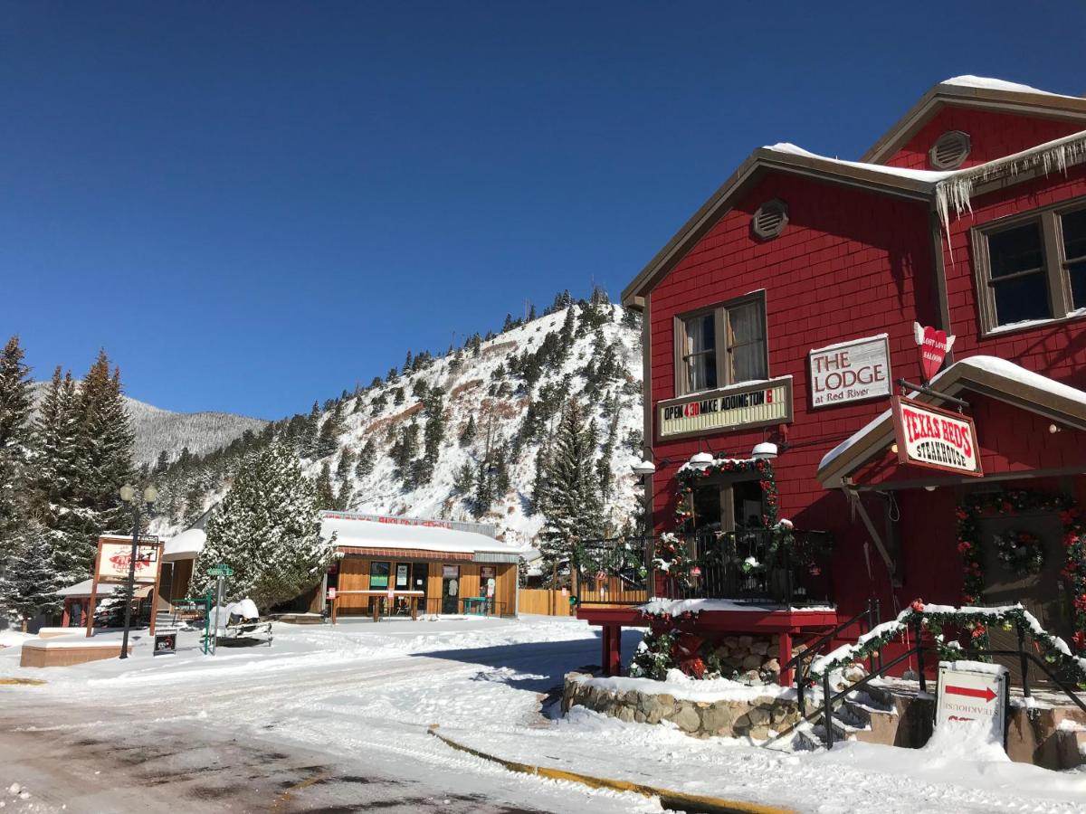  | The Lodge at Red River