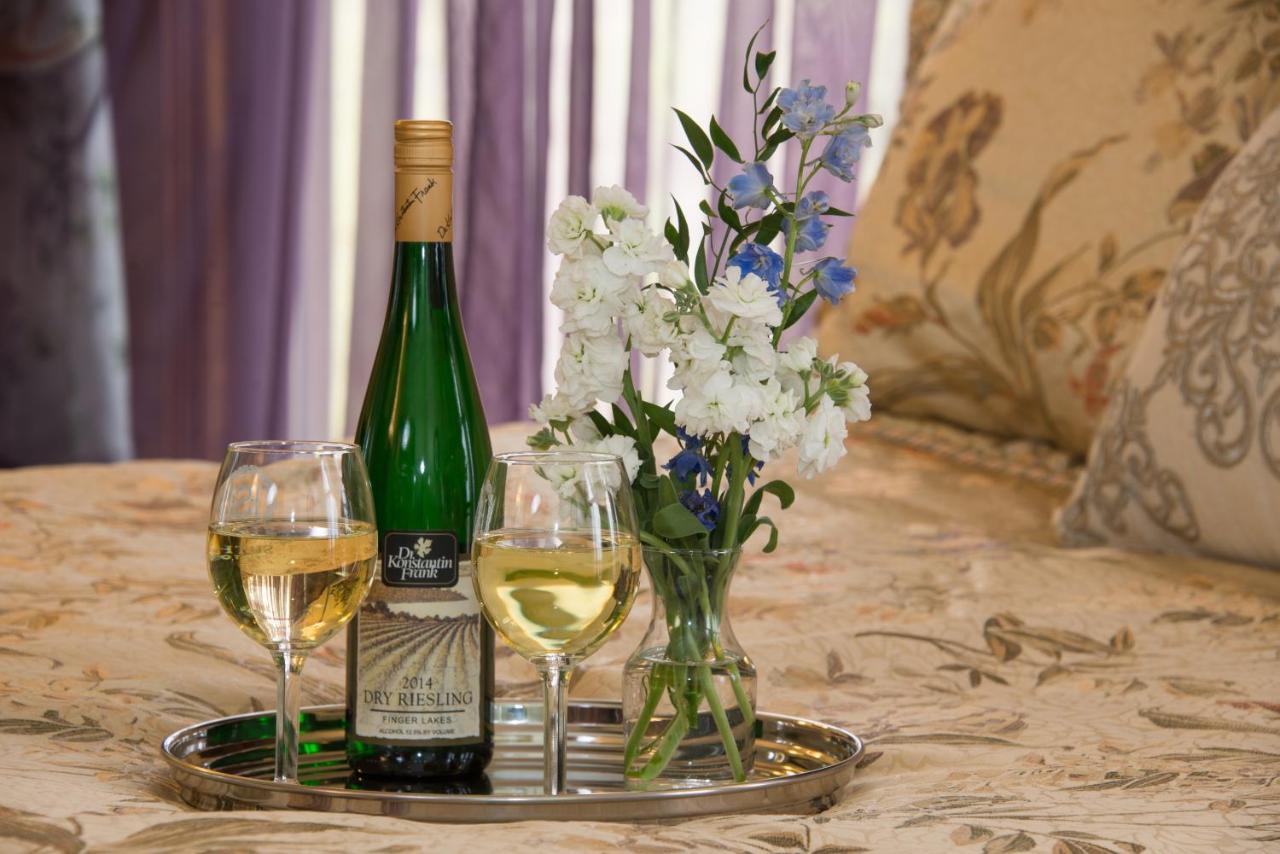 | Sutherland House Victorian Bed and Breakfast