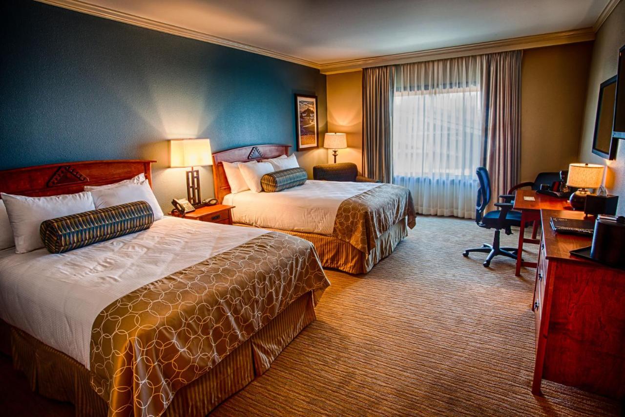 | Lucky 7 Casino & Hotel (Howonquet Lodge)