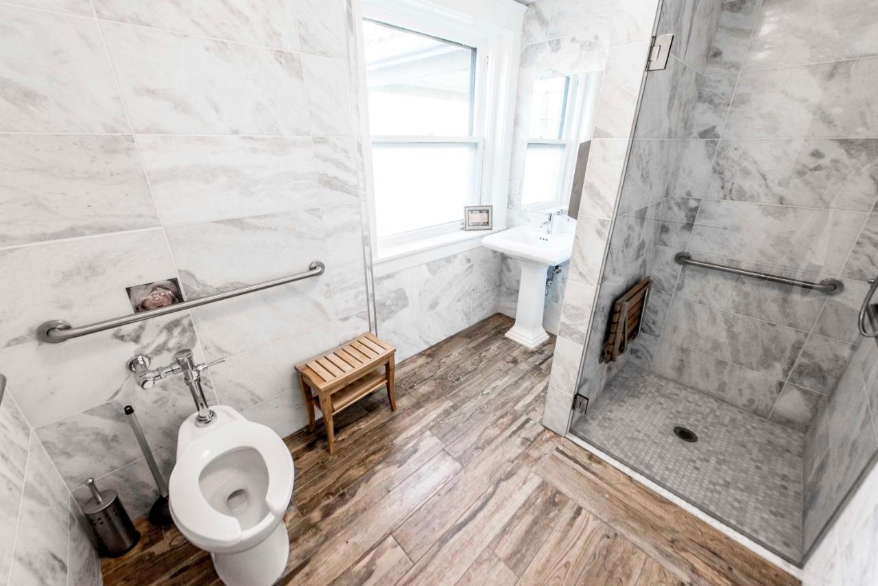 | Ember Hostel
