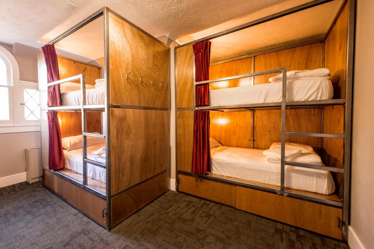  | Ember Hostel