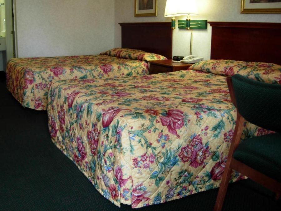 | America's Best Inn & Suites - Decatur