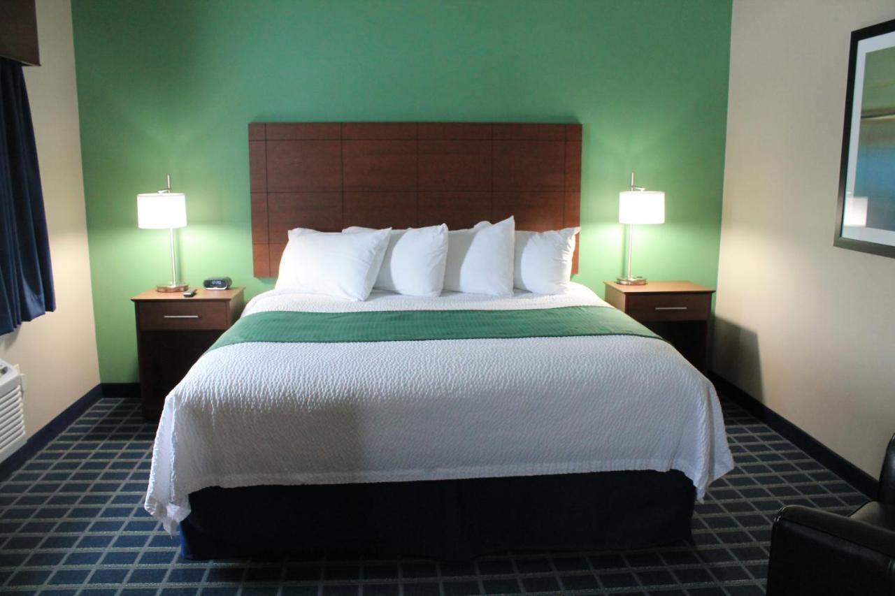 | Brookstone Lodge & Suites - Emmetsburg