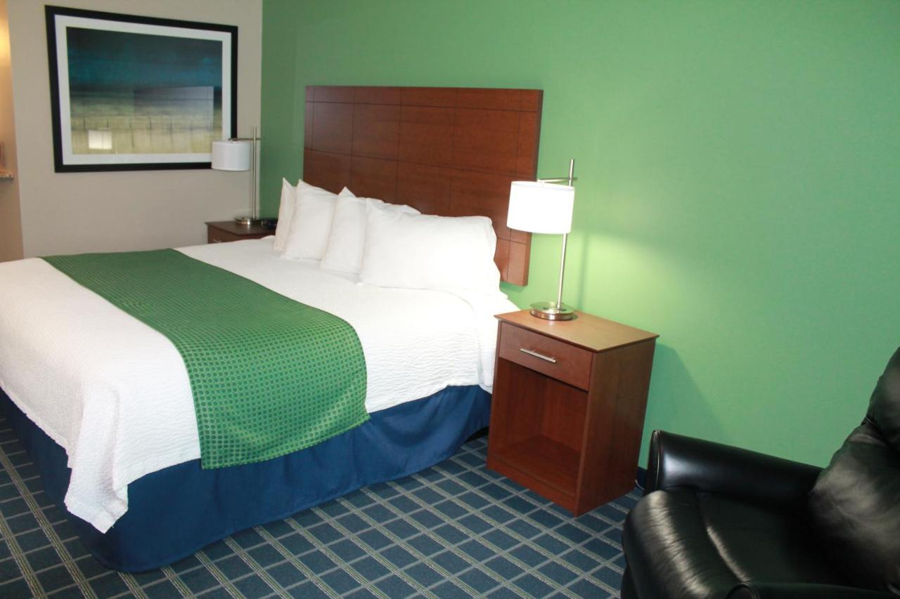 | Brookstone Lodge & Suites - Emmetsburg
