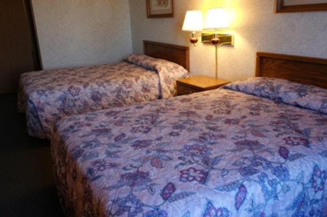  | State Line Inn