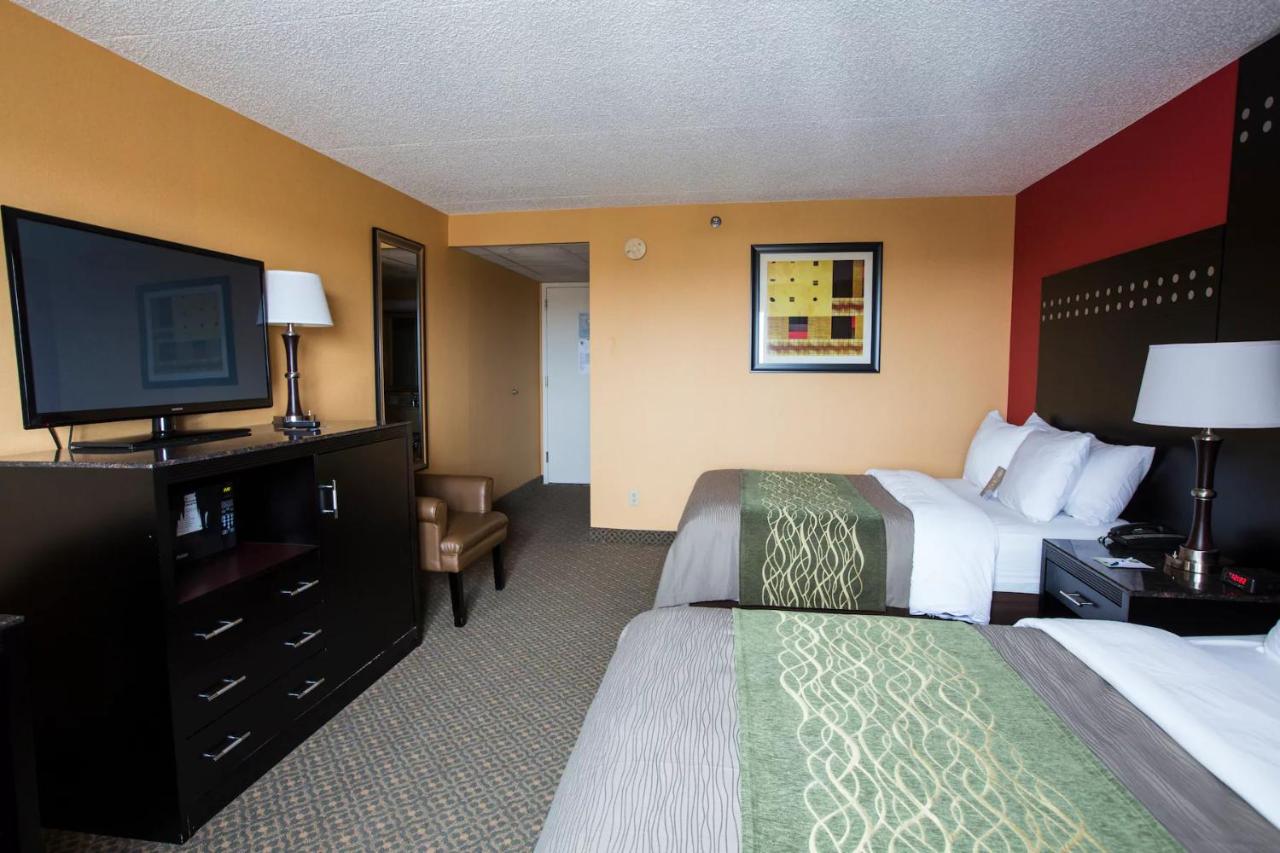 Double Room with Two Double Beds and Bay View - Non-Smoking at Travelodge by Wyndham Absecon Atlantic City