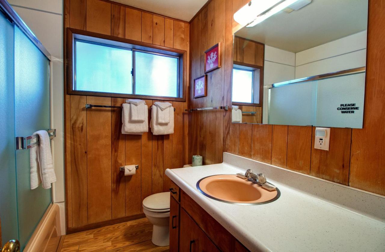 | 17A Longview