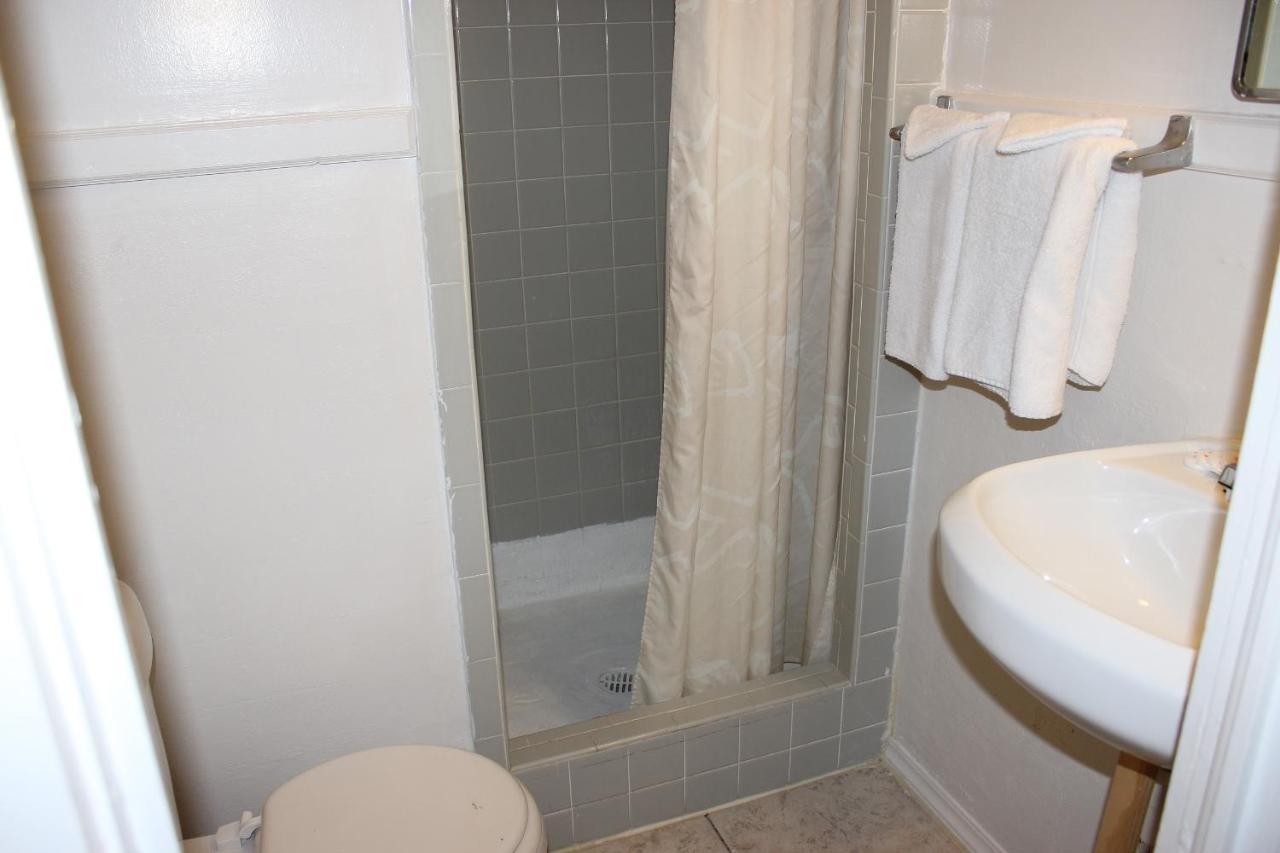  | Surf Villa Hotel