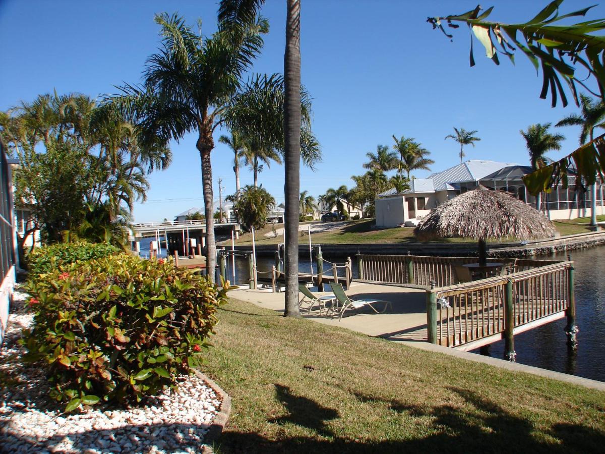 | Waterfront Villa - Hidden Harbor