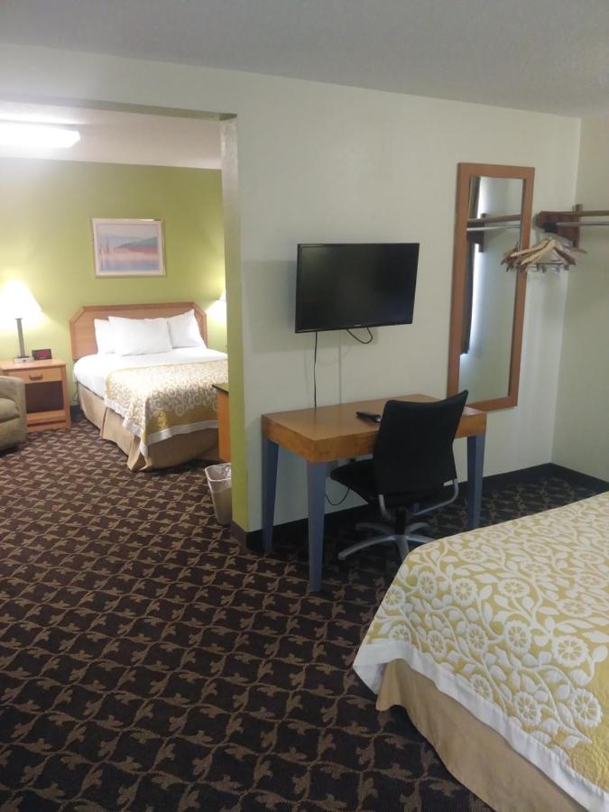 Deluxe Double Room with Two Double Beds - Non-Smoking at Days Inn by Wyndham Fort Dodge