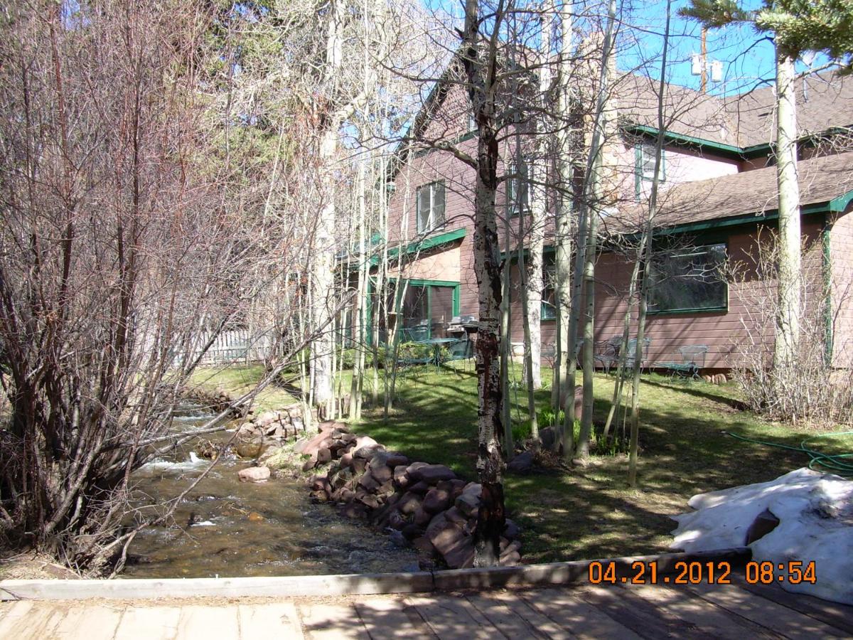 | Dodgeton Creek Inn
