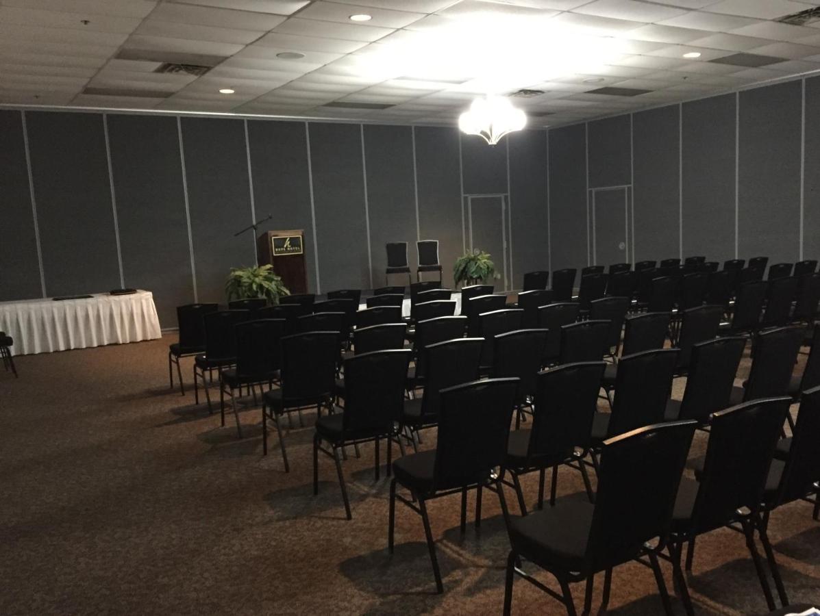 | Hope Hotel and Richard C. Holbrooke Conference Center