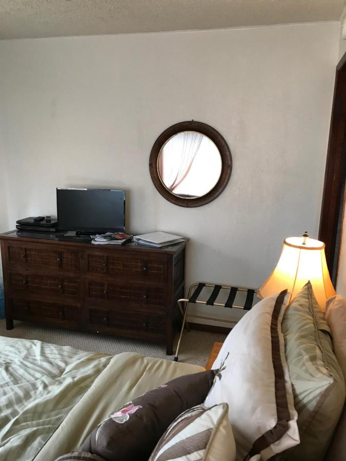 | Hale Maluhia Country Inn