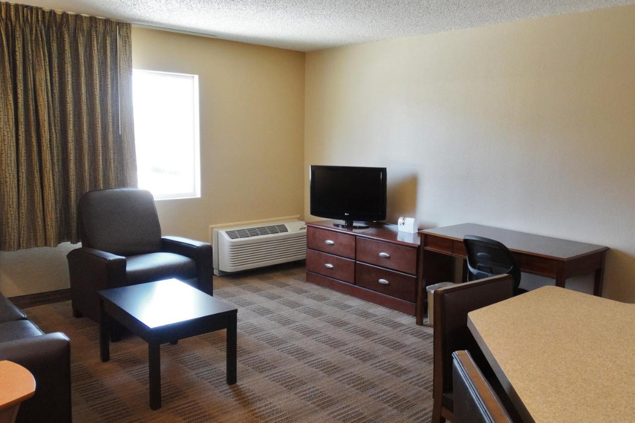 One Bedroom Suite - Non-Smoking at Extended Stay America Select Suites - Dallas - Richardson