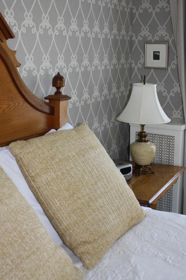 | Maplewood Hotel