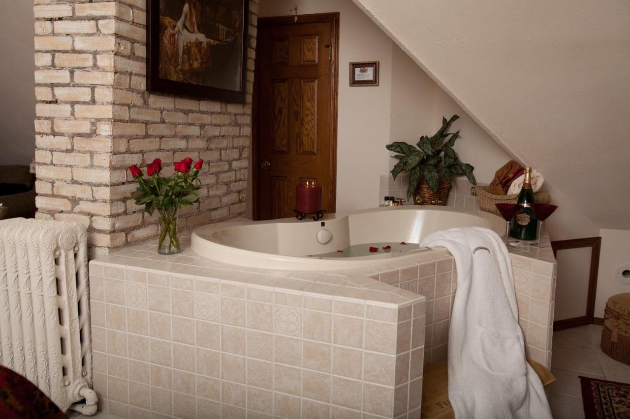 | Franklin Street Inn Bed & Breakfast