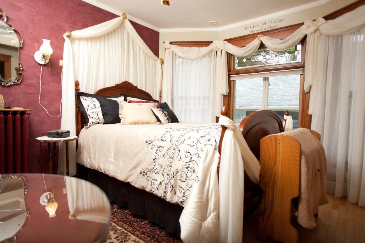 | Franklin Street Inn Bed & Breakfast
