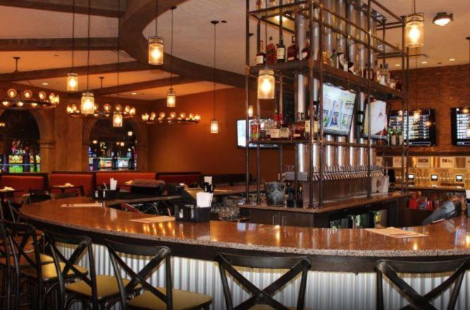 | Argosy Casino Hotel & Spa