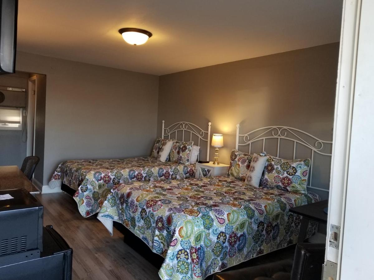 | Gateway Inn
