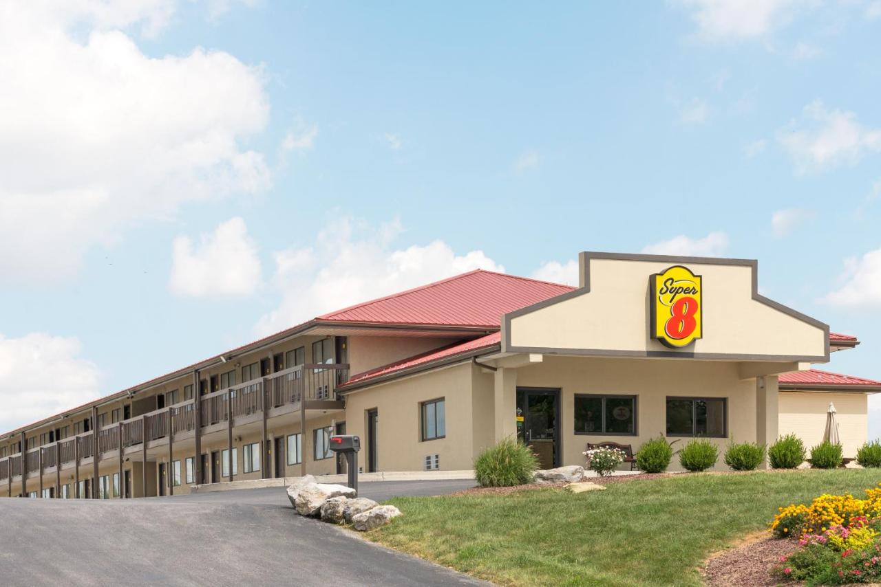 | Super 8 by Wyndham Greencastle