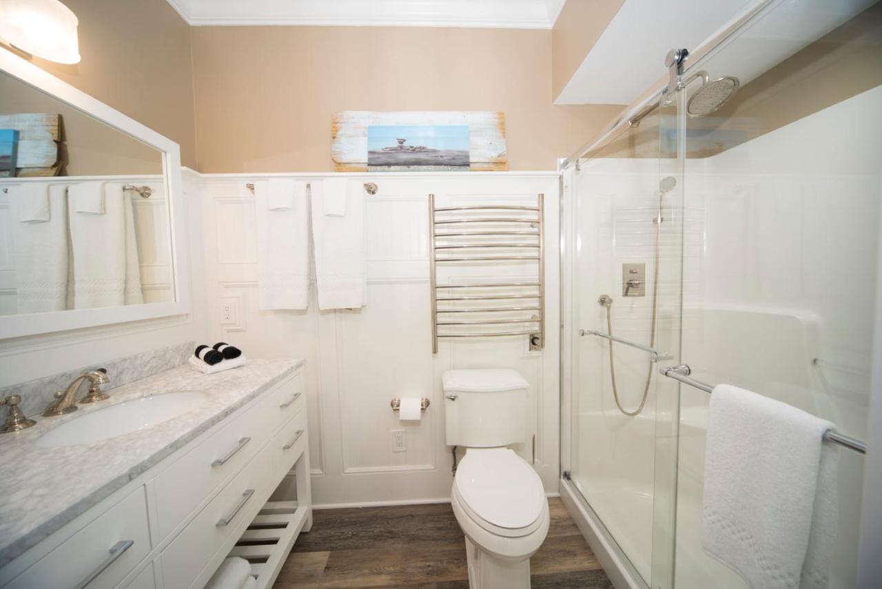 | Anchor Inn Boutique Hotel