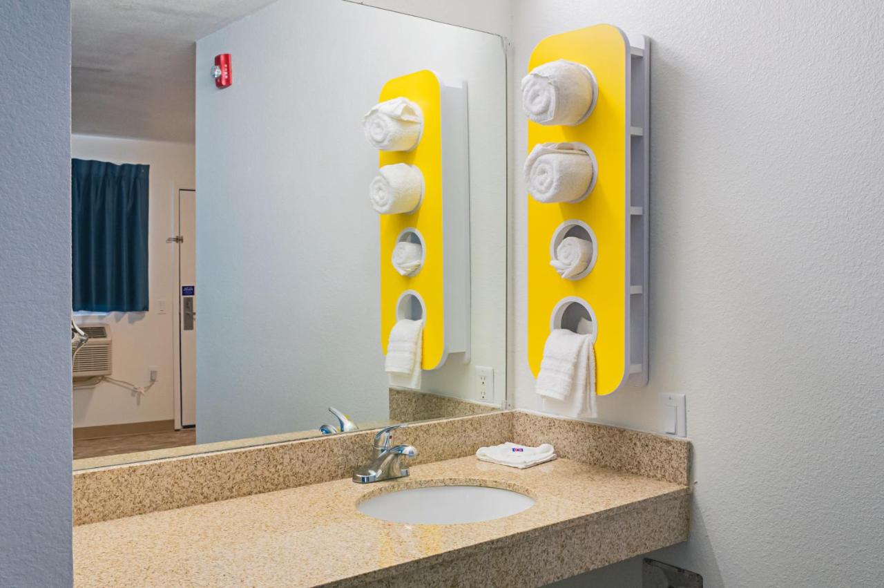 | Motel 6-Bay Saint Louis, MS