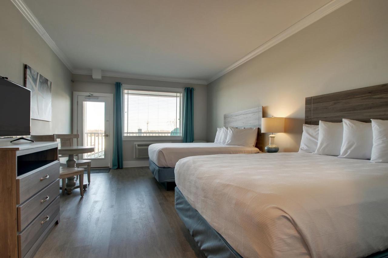 | Islander Hotel & Resort